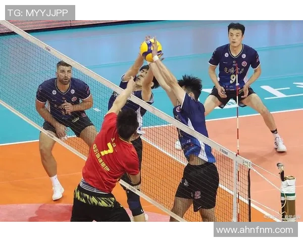 北京排球队的默契配合与战术解析：探索排球竞技中的团队协作之道