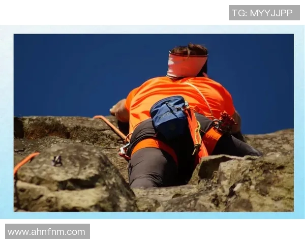 南京攀岩队耐力训练揭秘:如何在攀岩中提升体能与技巧 南京攀岩队耐力训练揭秘:如何在攀岩中提升体能与技巧