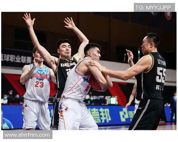 李晓旭：从篮球场上的拼搏者到生活中的奋斗典范