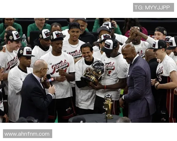 湖人总冠军之路与热火的激烈对决展现篮球魅力与团队精神