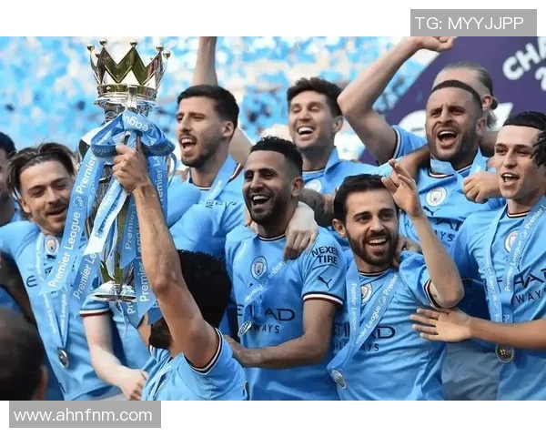 白礼顿主场迎战曼城争夺英超荣耀双方实力对决引发球迷热议