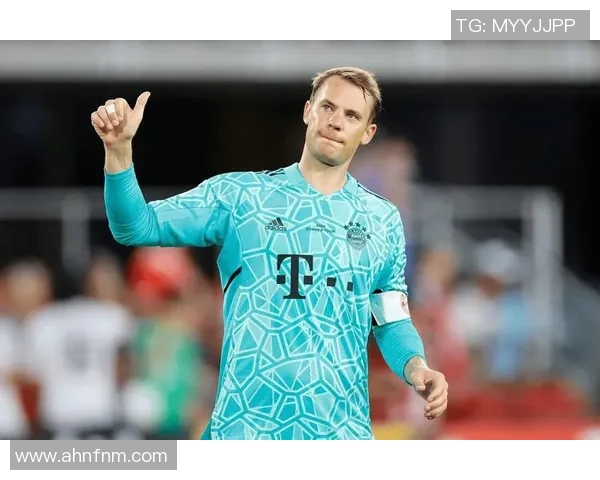 诺伊尔重伤缺席本赛季拜仁迅速求助德赫亚补位