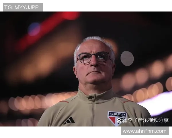 凯恩的传奇之路：从足球天才到世界舞台的璀璨明星