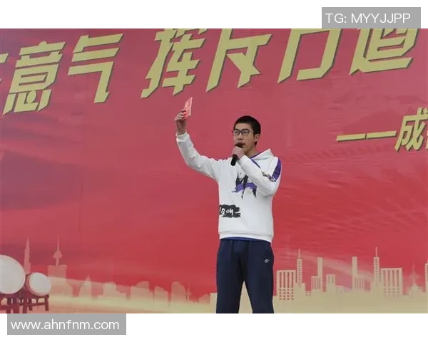 韩硕：从青涩学子到职场精英的成长之路与人生启示